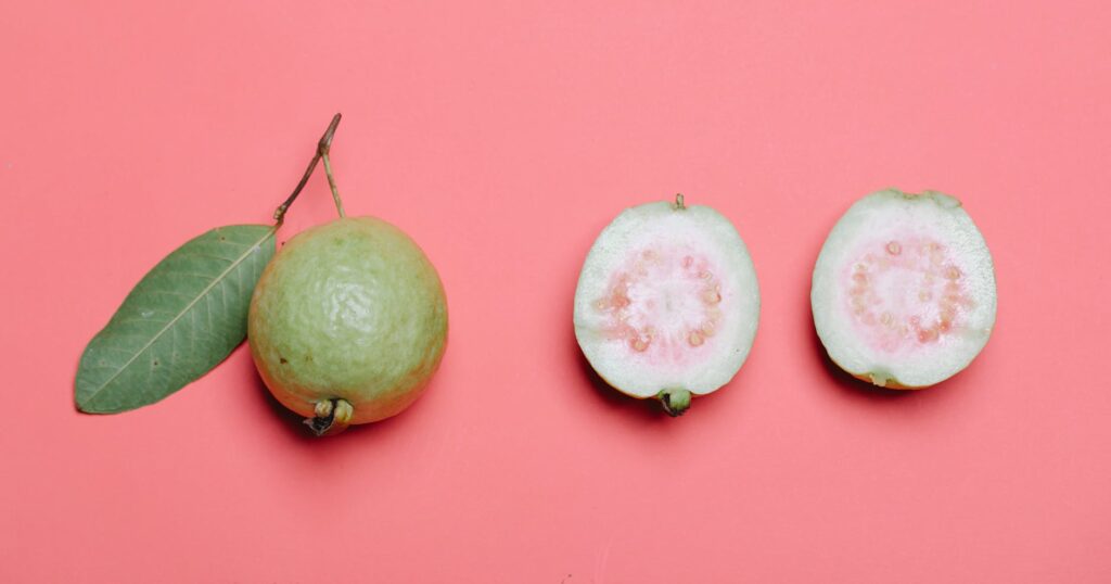 whole and cut guava fruits